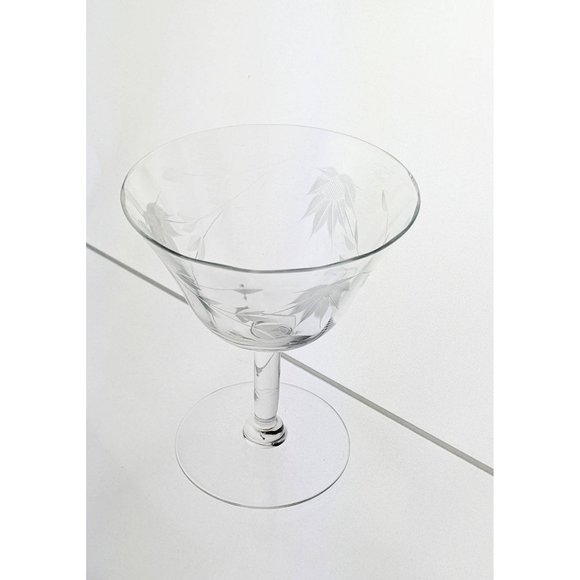Vtg MCM 1950s Clear Etched Glass Champagne Barware Fancy Drinking New Year Party - Picture 6 of 10